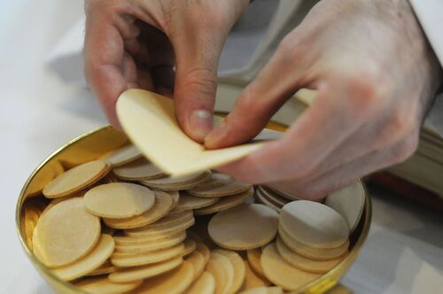 Hostien / Daniel Furxer, FURXER DANIEL Hostien
Gottesdienst
Eucharistie